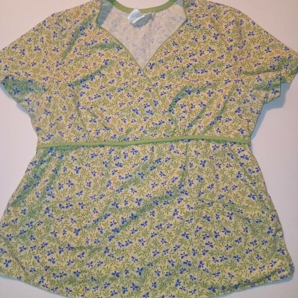 Womens Scrub Top lot of 2 Size L SB Scrubs green Cherokee blue and brown used - Picture 2 of 12